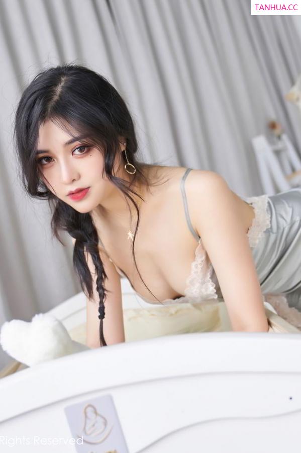 韩静安  [XiuRen]高清写真图 2020.11.04 No.2737 韩静安第41张图片